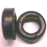 Ortmann 37a – Scalextric style small tyre with single pattern on each edge
