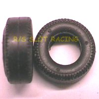 Ortmann 37b – Scalextric style small tyre with single pattern on each edge