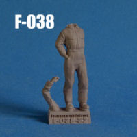 Standing Figure Tazio Nuvolari 1/24 (F-038-024)