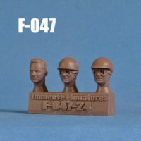 Phil Hill heads 1/32 (F-047)