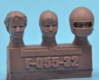 Gilles Villeneuve heads 1/32 (F-055)